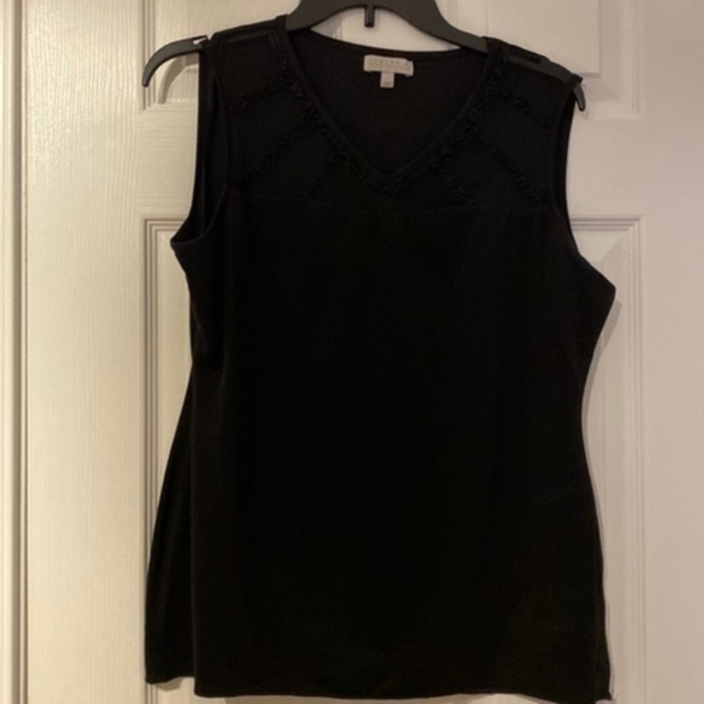 Joseph A  women top